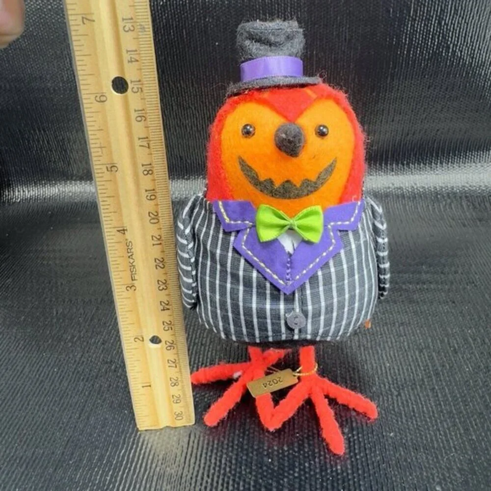 Target Hyde & EEK Featherly Friends Fabric Bird 2024 With Tags Figure‎ Gourdon